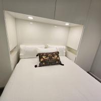 Chic 2BR City Stay Free Park - B&B Melbourne