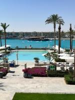3 Bedroom Apartment Sea View at Vida Marina Hotel Residence, Marrassi north coast - Chambres d'hôtes El-Alamein