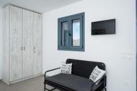 Studio with Mountain View