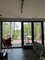WILLA LABA CHAŃCZA nad zalewem, domek w lesie z opcją balii, jacuzzi do 10 osób, wieczory panieńskie - Chambres d'hôtes Życiny