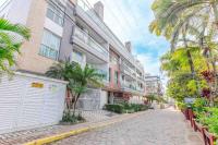 Apartamento a 200 Metros da Praia de Bombinhas - B&B Bombinhas