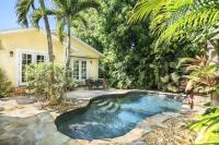 Mango Haus - Savor Tropical Living by a Lush Lagoon Pool - Ferienwohnung West Palm Beach