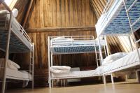 Dormitorio Misto con 8 Letti