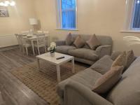 Newcastle West City Apartments - B&B