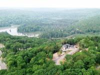 Modern Muskoka Cottage with Lake Views - Chambres d’hôtes Dwight