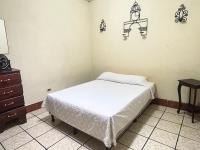Tweepersoonskamer met Gedeelde Badkamer