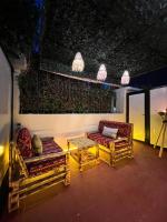 Villa 3 Corniche, Charming Seaside Villa with Jacuzzi, Carrousel Mall Rabat - B&B Rabat