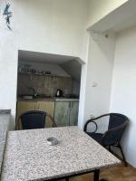 Apartment mit Balkon