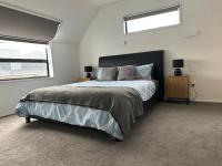 Airport Retreat 4 Bedrooms 8 Guests - Ferienwohnung Christchurch