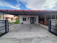 RZ HOMESTAY With WiFi - B&B Sungai Siput