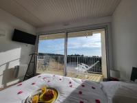 Appartement rénové pour 4 pers., vue mer, salle de jeux et parking inclus - Chambres d'hôtes Saint-Brevin-les-Pins