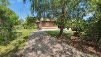 Holiday home in Balatonfenyves 38374 - B&B Balatonfenyves