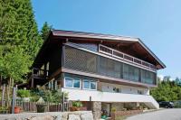Apartment in Neukirchen with a balcony - B&B