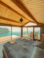 Deluxe Bungalow with Sea View