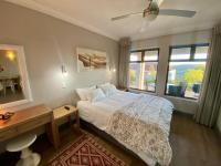 One-Bedroom Apartment with Garden