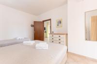 Apartamento con terraza