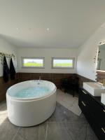 Bulles & Vignes - SPA Balnéo - Bed and Breakfast Mouzillon