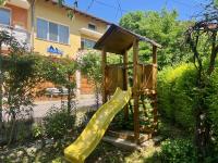Pamir Guest House - B&B Shipkovo