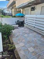 Casa BEA Holiday Home with private parking space - B&B Martinsicuro