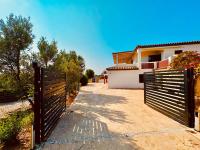 Three Bedroom House - B&B Baja Sardinia