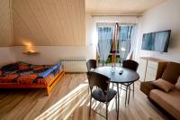 Dreibettzimmer mit Balkon