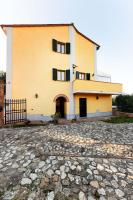 Il Glicine - B&B Palaia