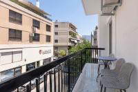 Warm Athenian 2BR Apartment by Acropolis Hill by UPSTREET - B&B Athens