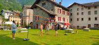 Ground floor apartment with garden - B&B Campertogno