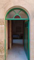Historic Farmhouse close to San Blass Beach with Courtyard, Kitchen Terrace and Rooftop Pool - B&B Nadur