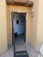 3 BR Sunset Haven by the Sea - Chambres d’hôtes Al ‘Ayn as Sukhnah