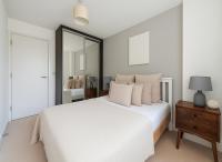 2 Bed Flat in Park Royal - Ferienwohnung London