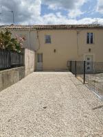 Jolie Maison au 34 centre-ville - B&B Angoulême