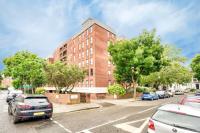 Bright & Stylish 2BD Chelsea Flat, Central Stay - Ferienwohnung London