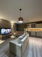 Alles Air Albania - B&B