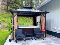 New Cabin w Private Hot Tub and Fire Pit - Ferienwohnung Somers