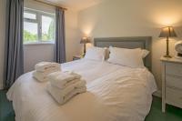 Oak Cabin Overlooking Bedgebury Forest - B&B