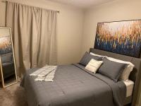 Mahogany's Comfy Haven - Ferienwohnung Calgary