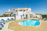 Villa Dois Pinheiros - B&B