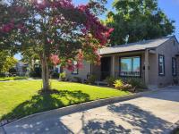 21 Cozy Home in the Heart of the City - Chambres d'hôtes Stockton