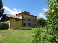 Monte Cucco - Monticello Apartments - B&B Medesano