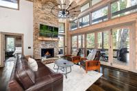 Modern River Retreat NEW Build in 2022 - Chambres d’hôtes Blue Ridge