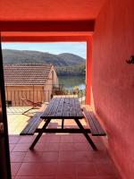 New Flat with View over the River Zezere - B&B Casalinho de Santana
