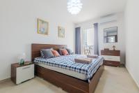 Brand New Apartment 3Bdr 2 Bth Block B - B&B