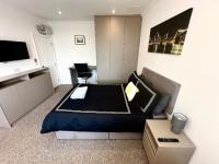 Sunny Modern, Private Apartment,15 Mins To Central London - B&B Hendon