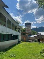 Nanago Guesthouse - Bed and Breakfast Lakhushdi