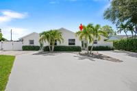 The Jupiter Escape - B&B Jupiter