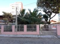 Casa perto do Mar e Beto Carrero - B&B Navegantes