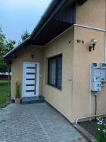 Holiday home in Balatonboglar 49936 - B&B Balatonboglár