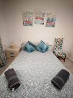 Villa Pescadors 3HB 5 MIN al mar & auto check in - B&B Sant Carles de la Ràpita