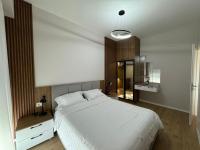 Tirana Center Boulevard Apartment - Chambres d’hôtes Tirana
